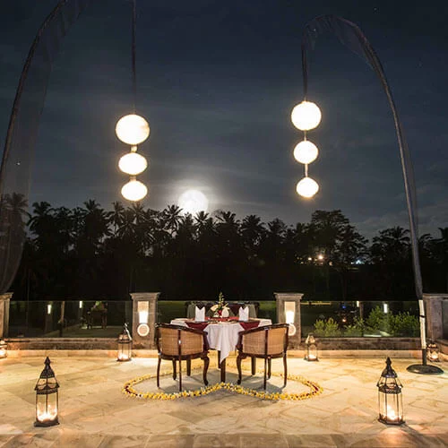 Viceroy-Bali-Cascades-RCLD-Table-Setting-Deck-Area-Moonlight