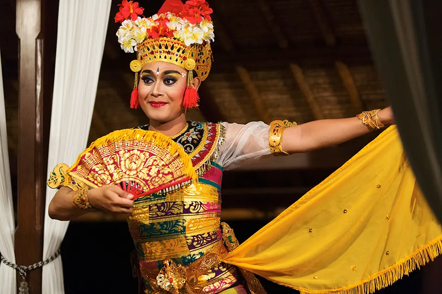 Cascades New Year Eve 2024 - Balinese Dance