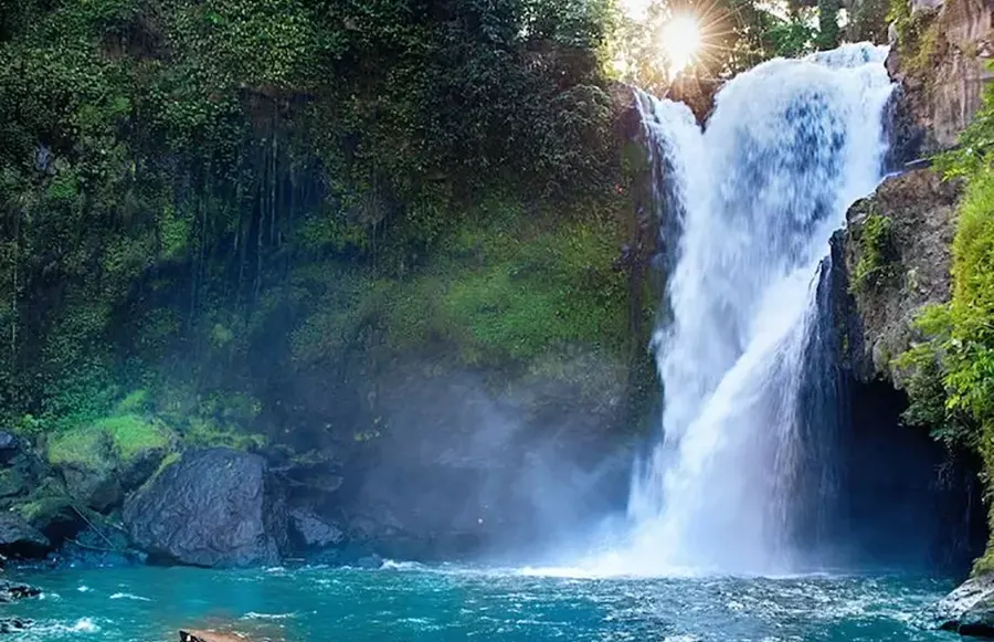 Tegenungan Waterfall