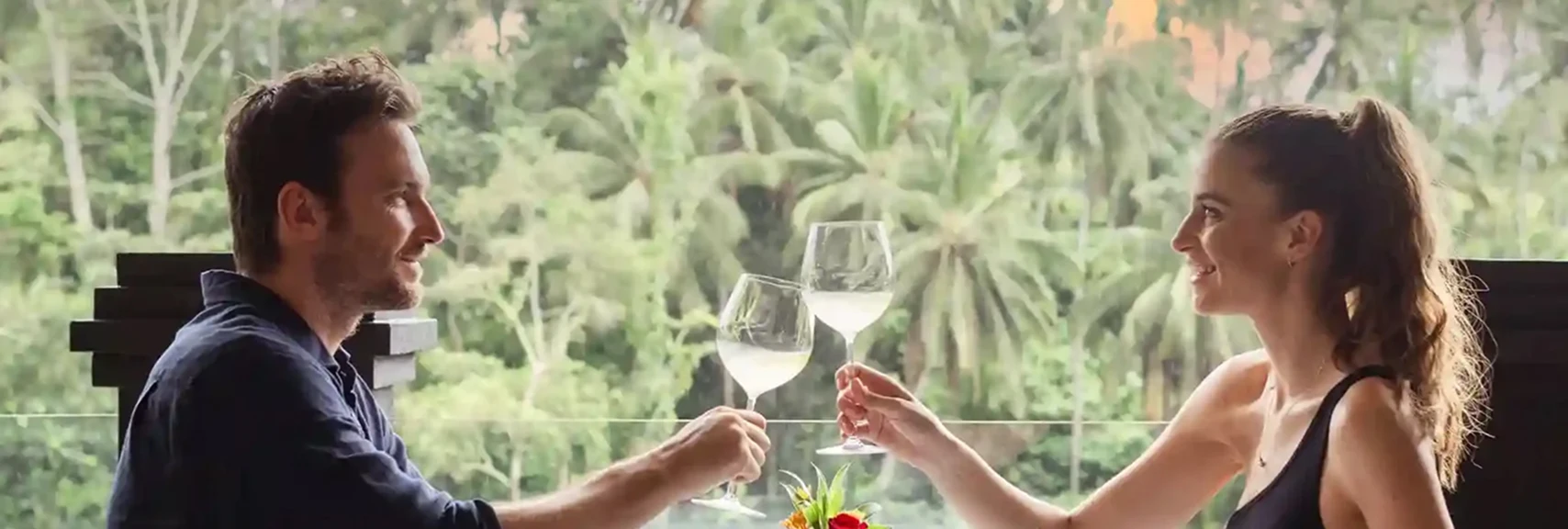 CasCades Restaurant Romantic Couple Lunch Feb