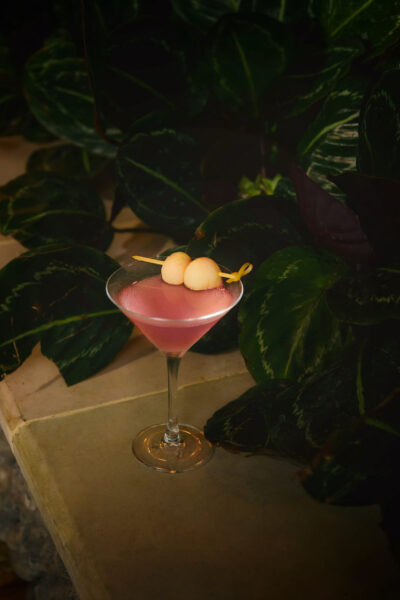 CasCades-Restaurant-Coctail-Pink-The-Lychee