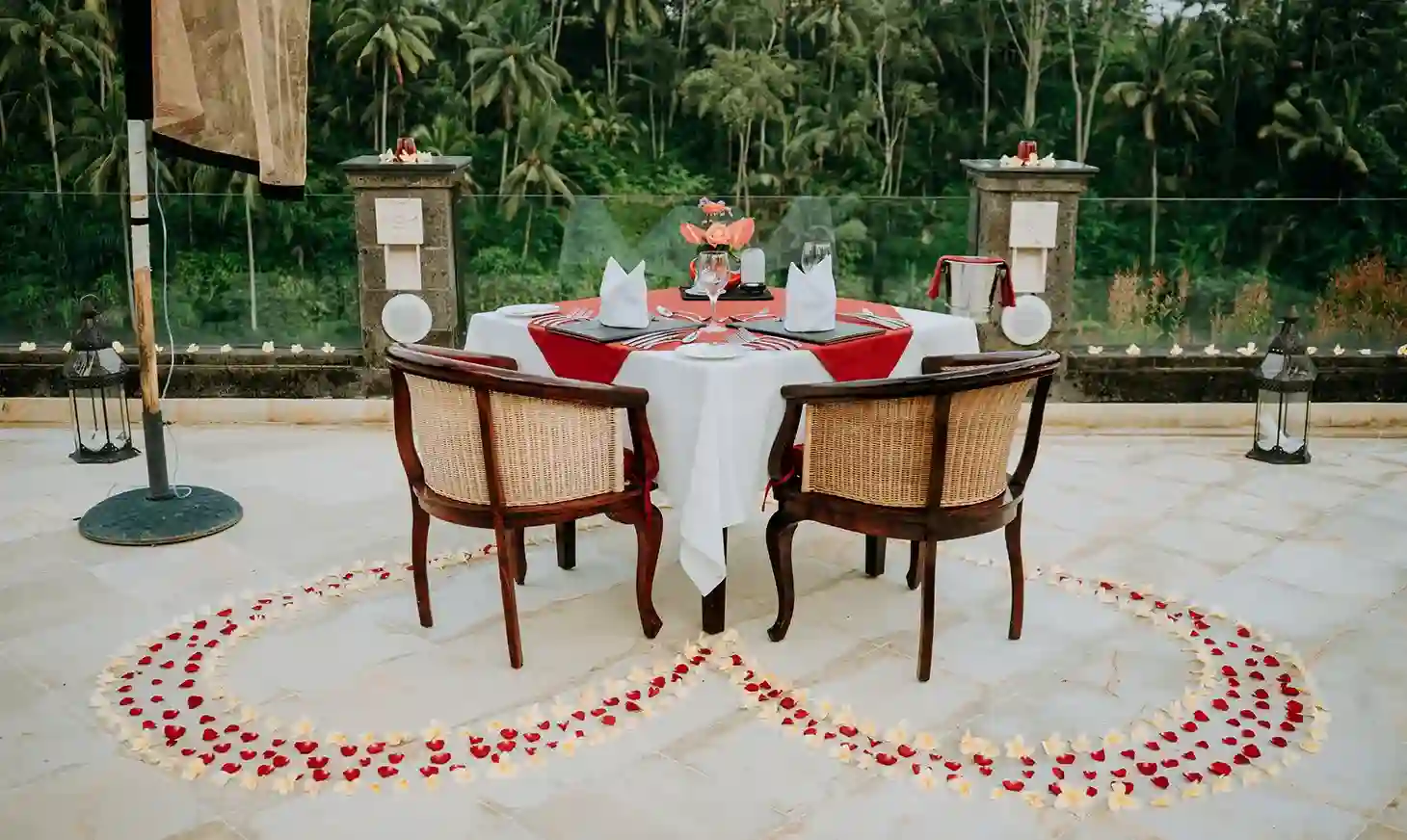 Cascades Romantic Candle Light Dinner - Table Setting